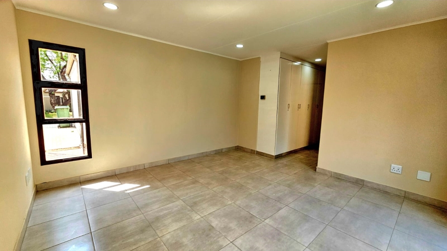 4 Bedroom Property for Sale in Pecanwood Estate North West